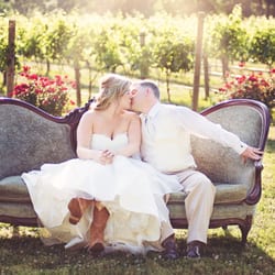 Natchez Hills Vineyard - Weddings: Photo Courtesy Chasing Daylight Photography