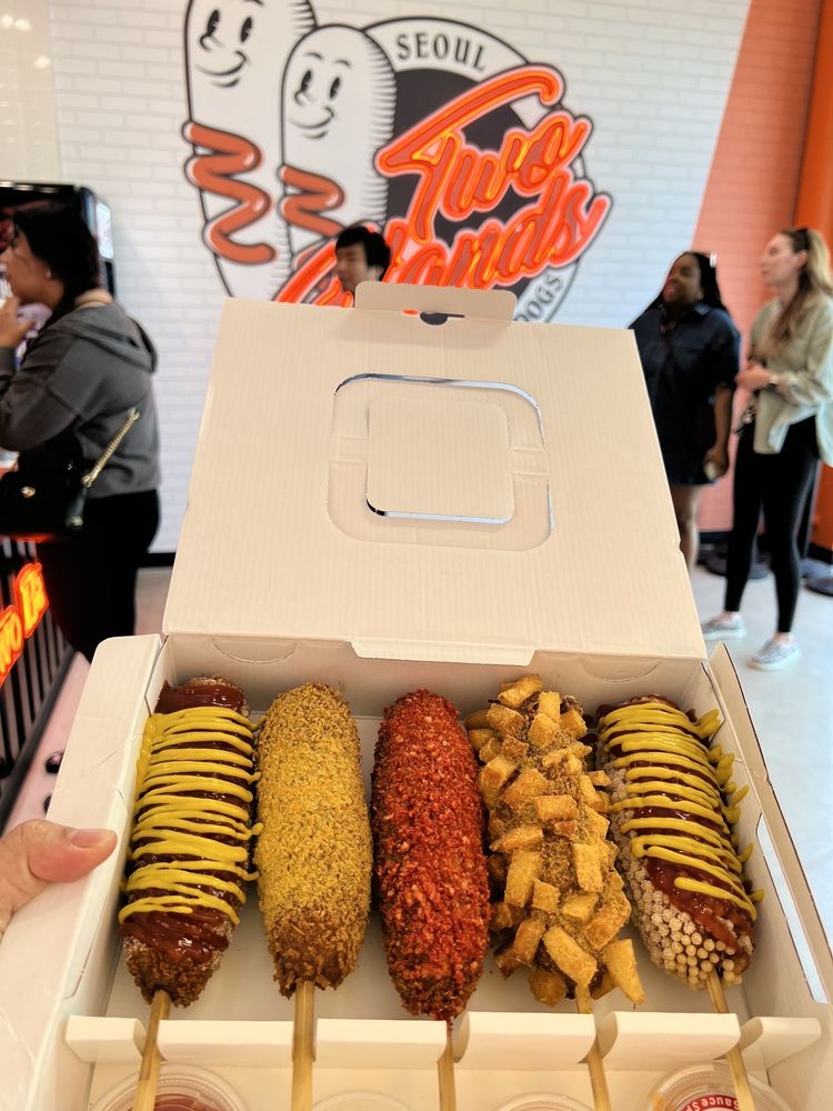 TWO HANDS FRESH CORN DOGS Updated November 2024 125 Photos & 74 Reviews 728 W Big Beaver