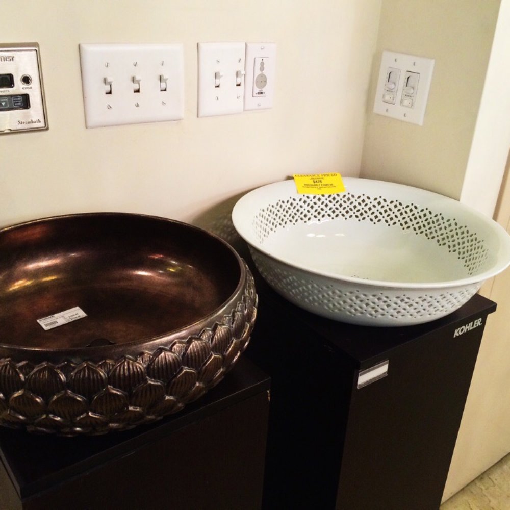 Ferguson Home - Clearance section sinks - beaaaauutiful! - Kitchen & Bath Near Me - San Antonio, Texas