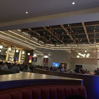 Gordon Ramsay Hell’s Kitchen - Dining Area - Bars Near Me - Mashantucket, Connecticut