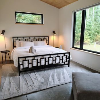 Sparkling Haven Cabin Cleaning - After - Home Cleaning Near Me Sparkling Haven Cabin Cleaning - After - Home Cleaning Near Me