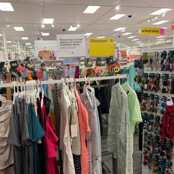 Target - Women's - Department Stores Near Me - Napa, California