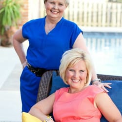 Charlotte Jana Sells Homes