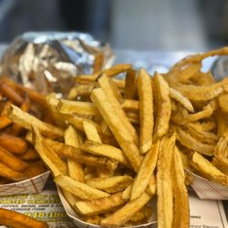 Wild Willy's Burgers