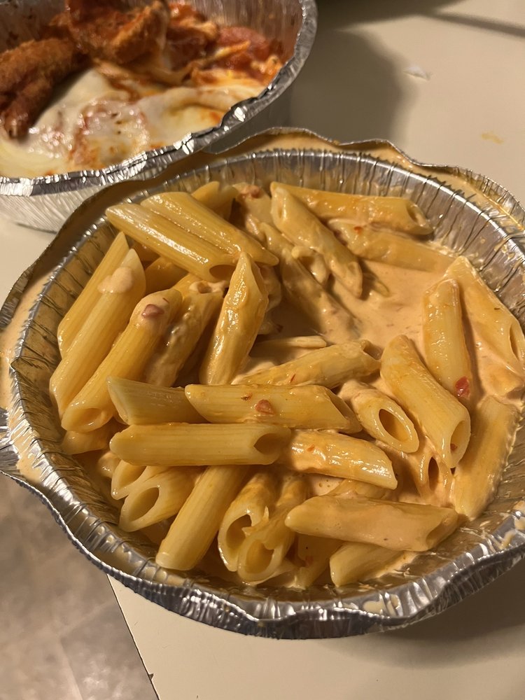 DOMINICK’S PIZZA Updated September 2024 23 Reviews 190