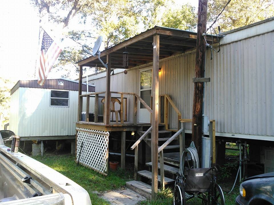 Slide of Bearded Guy Contracting