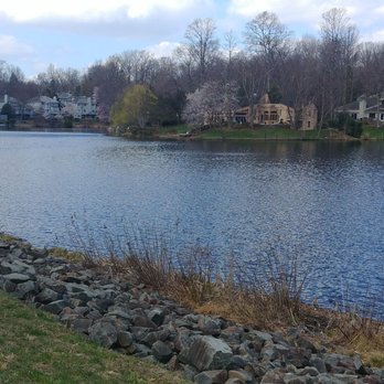 Browns Chapel Park - Parks Near Me - Reston, Virginia