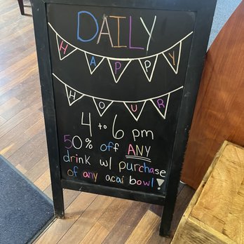 Charlotte's Coffee House - Coffee & Tea Near Me - Dubuque, Iowa
