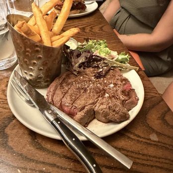 Alcove - Steak Frites - Venues & Event Spaces Near Me - Cincinnati, Ohio Alcove - Steak Frites - Venues & Event Spaces Near Me - Cincinnati, Ohio