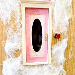 Ann Arbor Sewing & Quilting - Outside of the fairy door