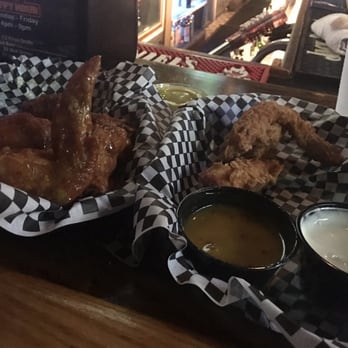 Clinton Street Pub - Chicken Tenders and wings - Sports Bars Near Me - Syracuse, New York Clinton Street Pub - Chicken Tenders and wings - Sports Bars Near Me - Syracuse, New York