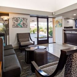 Best Western Big Country Inn - Lobby