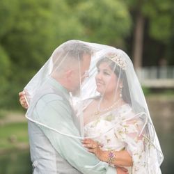 Joske Pavilion - Me and my hubby Photographer: Raul's Photography