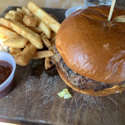 Union Hall - The Hall Burger