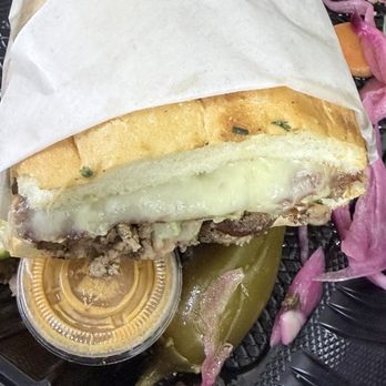 Don Carnitas - Torta - Food Trucks Near Me - North Las Vegas, Nevada