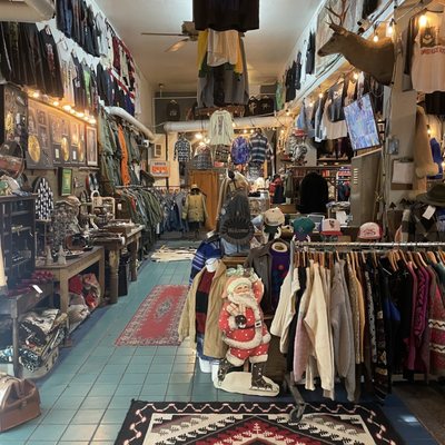 CHOSEN VINTAGE - Updated May 2025 - 34 Photos & 32 Reviews - 7 W Main ...
