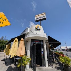 & Waffles - Exterior