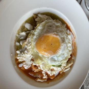Maque - Chilaquiles divorciados - Breakfast & Brunch Near Me - México, D.F., DIF