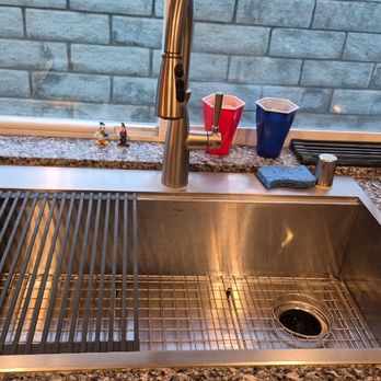 Hernandez House Cleaning - Office Cleaning Near Me - Santa Clarita, California Hernandez House Cleaning - Office Cleaning Near Me - Santa Clarita, California