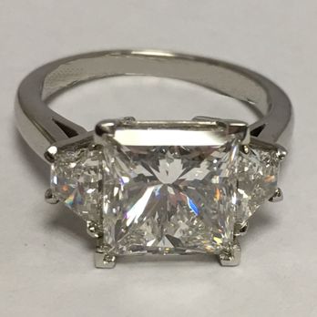 Select Trading Studio - Jewelry Near Me - Diamond, New York Select Trading Studio - Jewelry Near Me - Diamond, New York