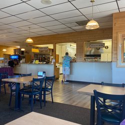 Pappy’s Pizzeria - Ordering area.
