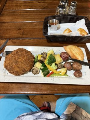 Mr. Ginos Restaurant & Bar by null