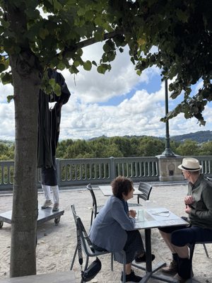 Le Poulet à 3 Pattes by null