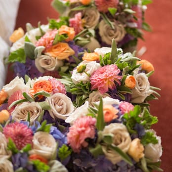 Revel Decor - Bridesmaids flowers - Party & Event Planning Near Me - Chicago, Illinois