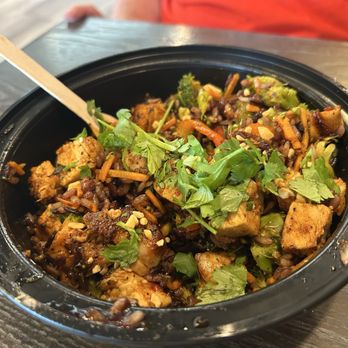CoreLife Eatery - Teriyaki Sizzle with chicken - Salad Near Me - Amherst, New York CoreLife Eatery - Teriyaki Sizzle with chicken - Salad Near Me - Amherst, New York