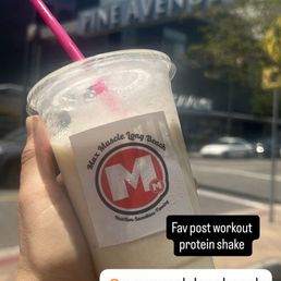 My favorite drink is to get piña colada mixed with banana. It's a protein ice shake My favorite drink is to get piña colada mixed with banana. It's a protein ice shake