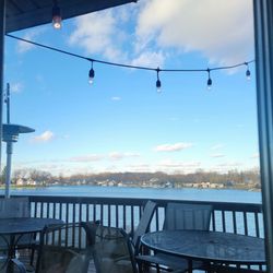 Howie's on Hamilton - Hamilton Lake View