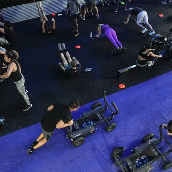 Sweat440 - Interval Training Gyms Near Me - Miami Beach, Florida Sweat440 - Interval Training Gyms Near Me - Miami Beach, Florida