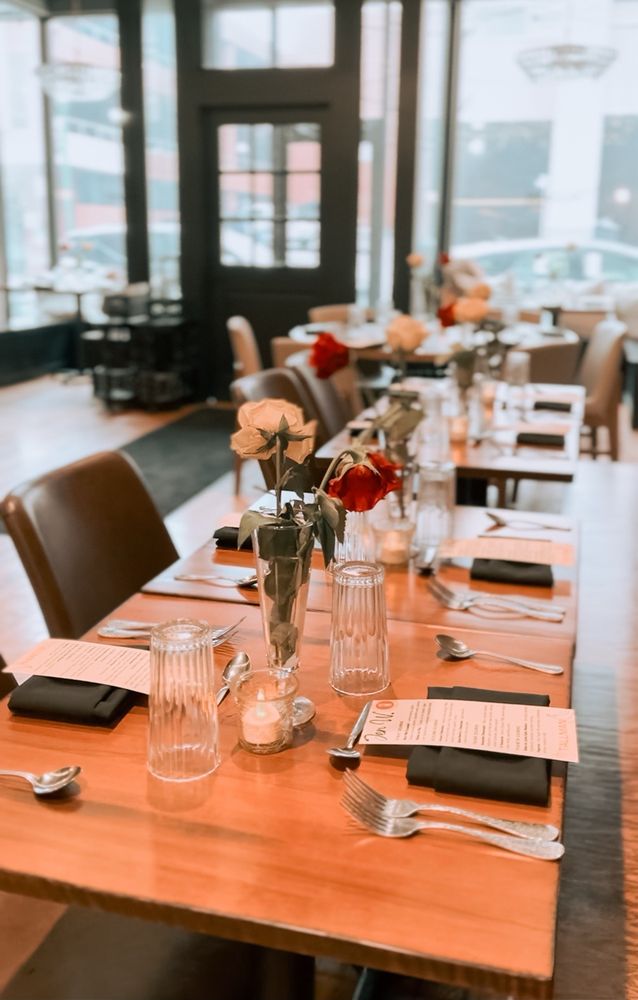 Tallman Cocktail Club