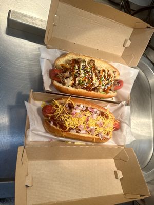 Frank & Furter's Handcrafted Hot Dogs by null