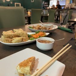 Jarern Thai Cuisine - Golden Tofu