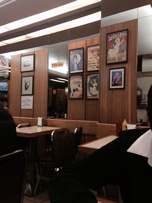 Bar Nacional 2 by null