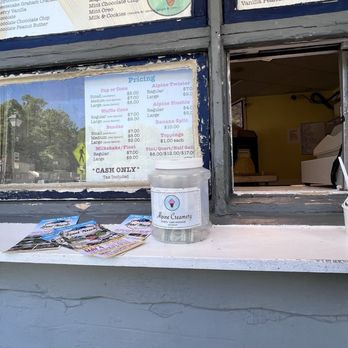 Alpine Creamery - Flavor - Ice Cream & Frozen Yogurt Near Me - Sparta, New Jersey