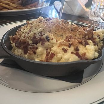 Grace O'Malley's - Irish pub Mac & Cheese (with bacon) - Irish Pub Near Me - Matthews, North Carolina