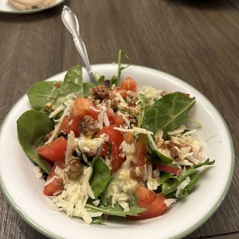 From Your Kitchen - Signature salad - Personal Chefs Near Me From Your Kitchen - Signature salad - Personal Chefs Near Me