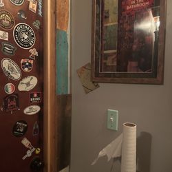 Breslau Brewing - Bathroom