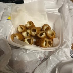 New York Platter - Absolutely disgusting hard crusty cheeseless mozzarella sticks