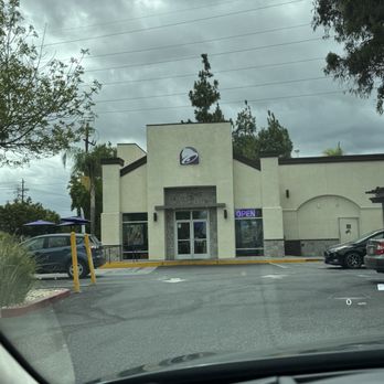 Taco Bell - Storefront - Fast Food Near Me - San Jose, California