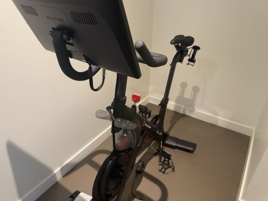 Natiivo Austin by null