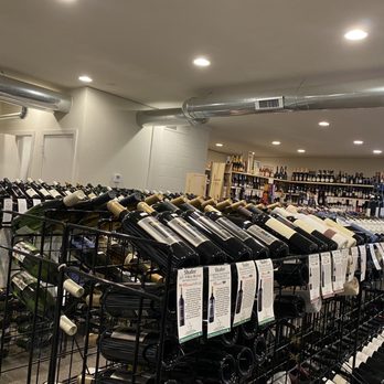 Freeman's Liquor Mart - rows of wine bottles - Beer, Wine & Spirits Near Me - Oklahoma City, Oklahoma Freeman's Liquor Mart - rows of wine bottles - Beer, Wine & Spirits Near Me - Oklahoma City, Oklahoma