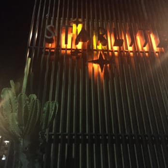 Starlite - Exterior of the restaurant - Cocktail Bars Near Me - San Diego, California