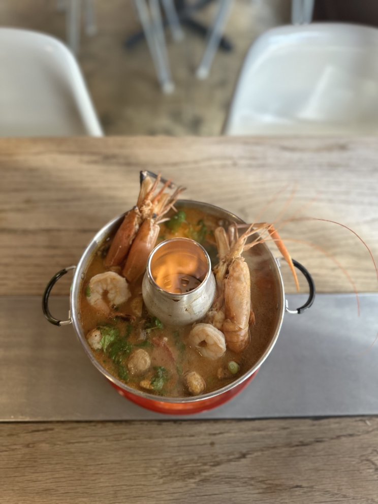 Hoy-Ka Thai Restaurant