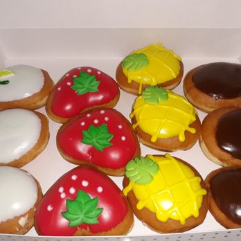 Krispy Kreme - Key lime, strawberry,  pineapple, cream - Coffee & Tea Near Me - Collingswood, New Jersey