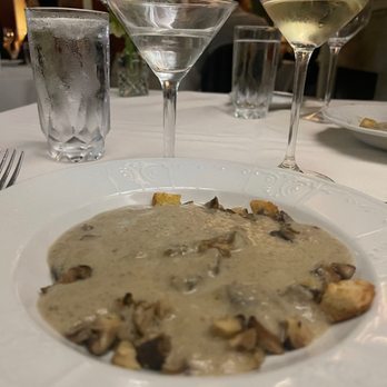 Elizabeth On 37th - The mushroom soup and the truffle croutons... come on - New American Near Me - Savannah, Georgia Elizabeth On 37th - The mushroom soup and the truffle croutons... come on - New American Near Me - Savannah, Georgia