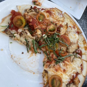 Mala Ocean Tavern - Portobello Tomato Shiitake Mushroom Flatbread - Seafood Near Me - Lahaina, Hawaii