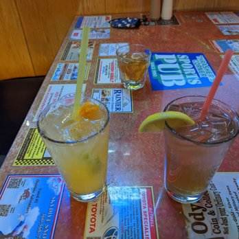 Thrashers Pub & Broiler - Cocktails - American Near Me - Bothell, Washington